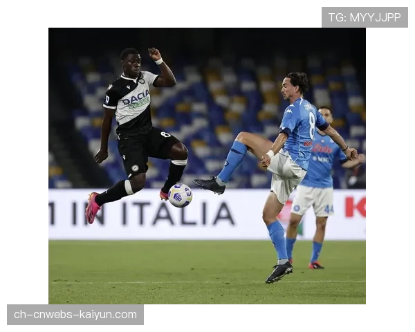 那不勒斯3-1击败乌迪内斯，奥斯梅恩头球梅开二度